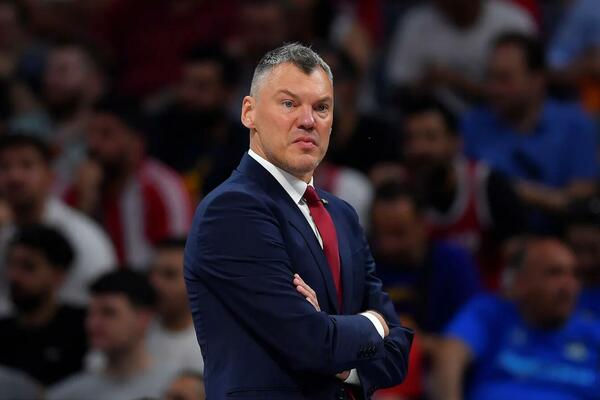 Jasikevičijus oštar: Ne možemo da igramo pet utakmica za devet...