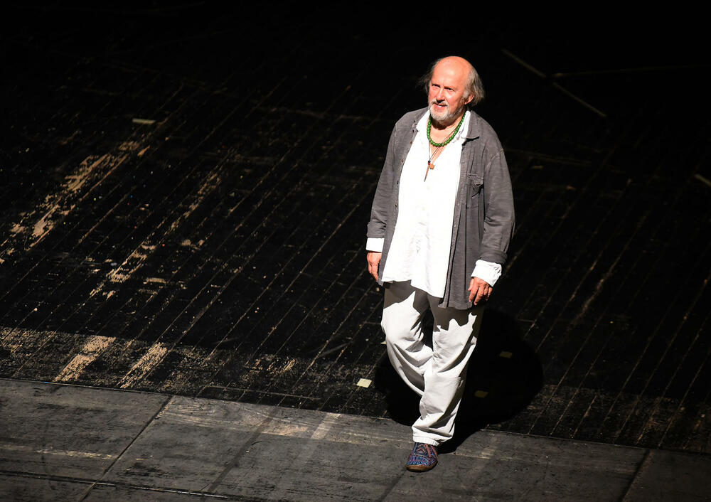 <p>Gran pri za najbolju mušku i žensku epizodnu ulogu dobili su Vasil Zafirčev i Varja Đukić, gran pri za najbolji partnerski odnos na sceni dodijeljen Milanu Kovačeviću i Aljoši Đidiću</p>