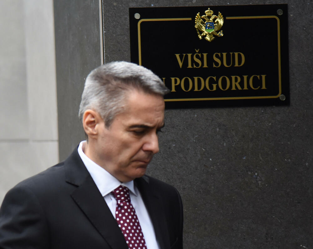 <p>Predsjednica specijalnog vijeća sudija Vesna Kovačević rekla je da je odlukom vanraspravnog vijeća došlo do spajanja ova dva predmeta</p>