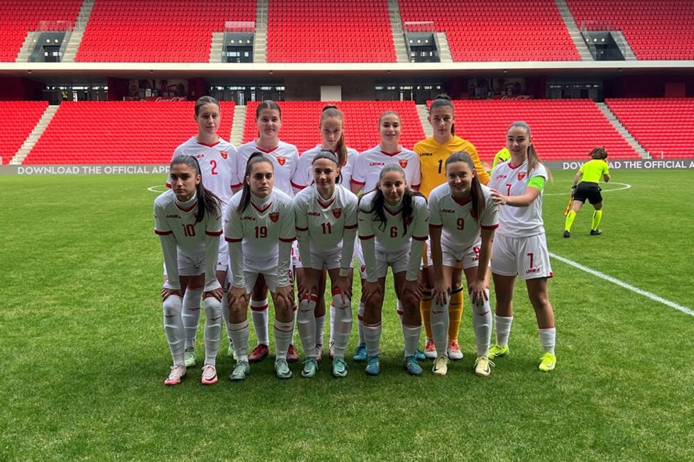 Ženska omladinska fudbalska reprezentacija Crne Gore, Foto: FSCG