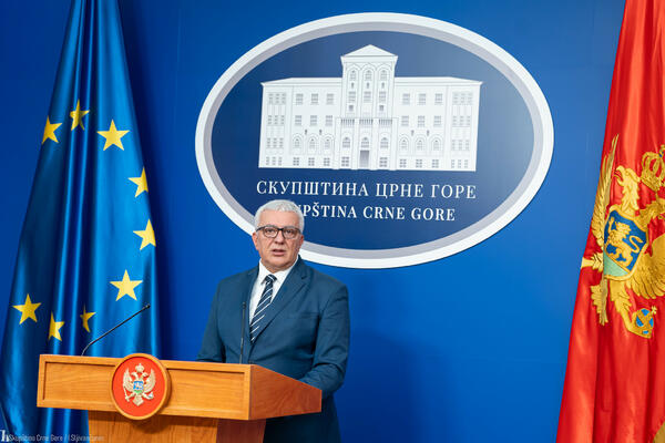 &ldquo;Mater ustašku&rdquo;!