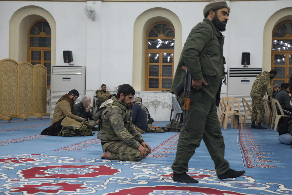 <p>Sirijski pobunjenici saopštili su da su okončali 24-godišnju autoritarnu vladavinu predsjednika Bašara al Asada</p>