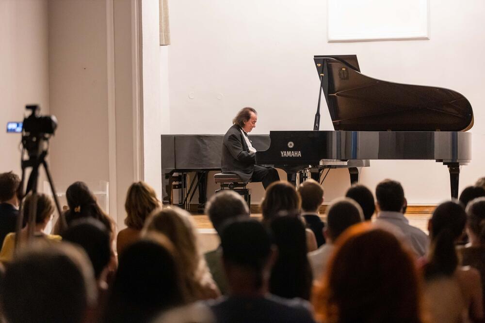 Cyprien Katsaris na koncertu