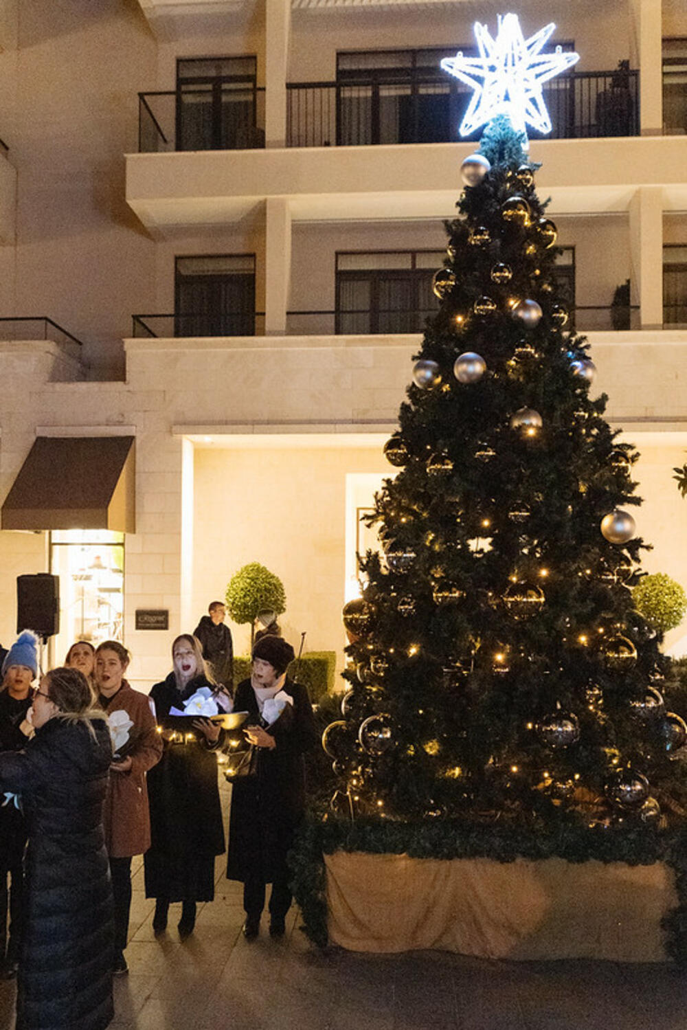 <p>Porto Montenegro donosi nezaboravne praznične trenutke koji će upotpuniti zimske dane, pod temom <strong>A Festive Season Less Ordinary</strong>.</p>
