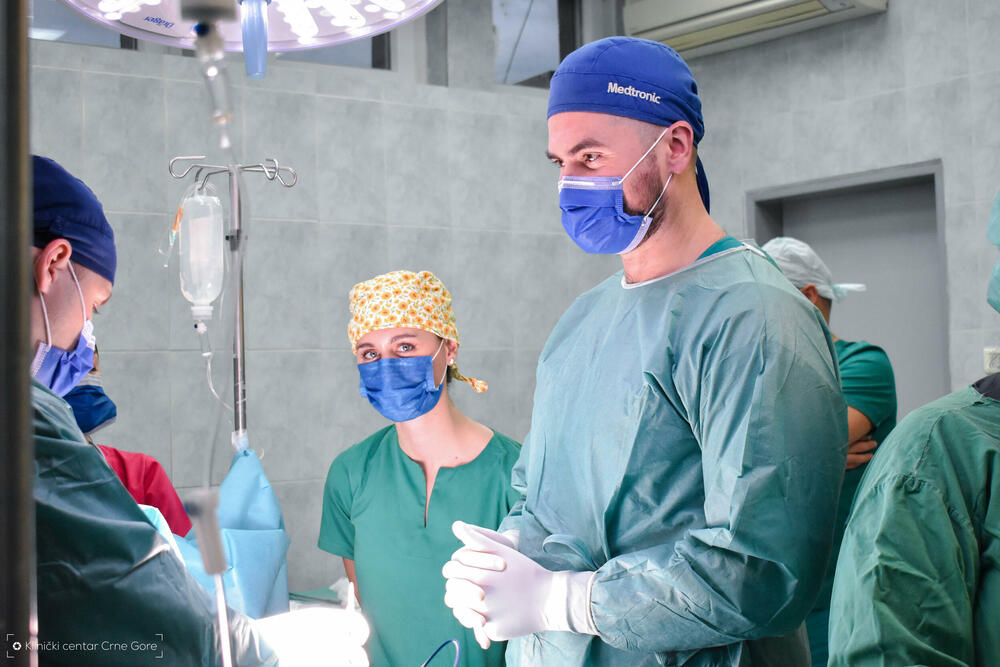 <p>"Uvođenejm ove metode dodatno smo unaprijedili kvalitet života onkoloških pacijenta kao i ishode njihovog liječenja", kazali su iz KCCG</p>