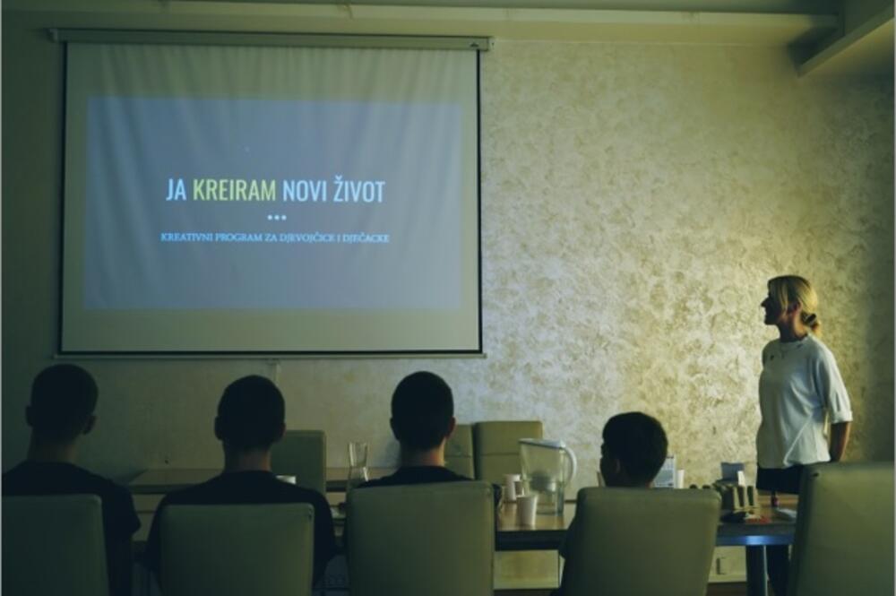 <p>Radionice se održavaju u sklopu ekološko-umjetničkog projekta "Mentalna ekologija"</p>