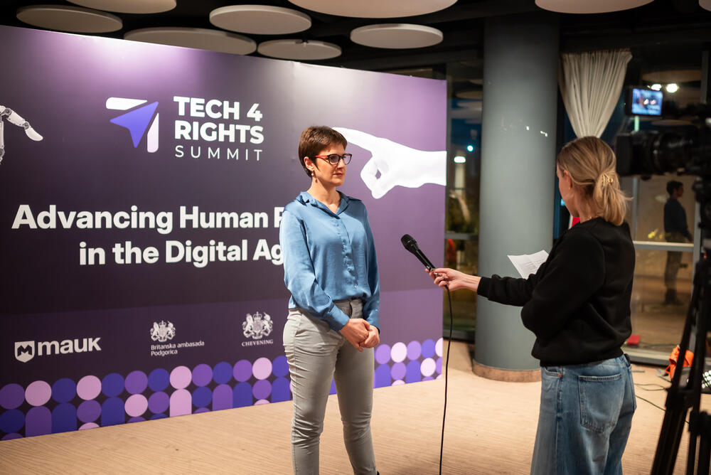 <p>Dvodnevni samit, u organizaciji nevladine organizacije (NVO) MAUK, zajednice crnogorskih stipendista obrazovanih u Ujedinjenom Kraljevstvu (UK) kroz Čivning stipendiju, fokusira se na kritički odnos između tehnologije, ljudskih prava i etičkih inovacija</p>