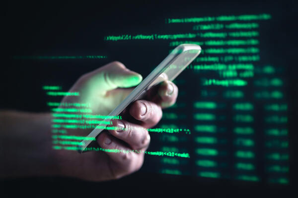 Pogledajte M:tech: Mogu li hakeri ukrasti otiske prstiju sa naših...