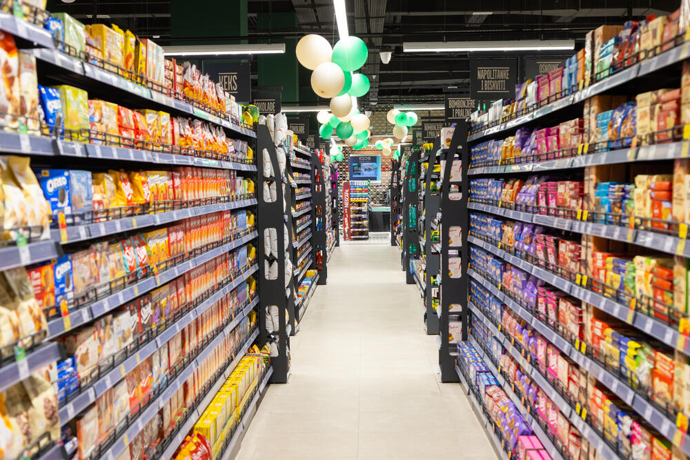 <p><strong>Praktičan spoj kupovine i gastronomije</strong></p>