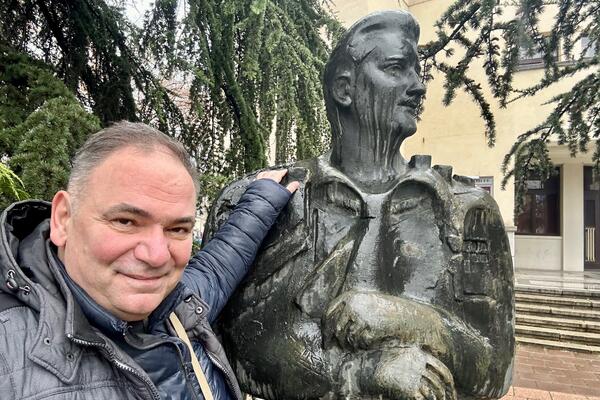 Jupiter u Niš ekspresu