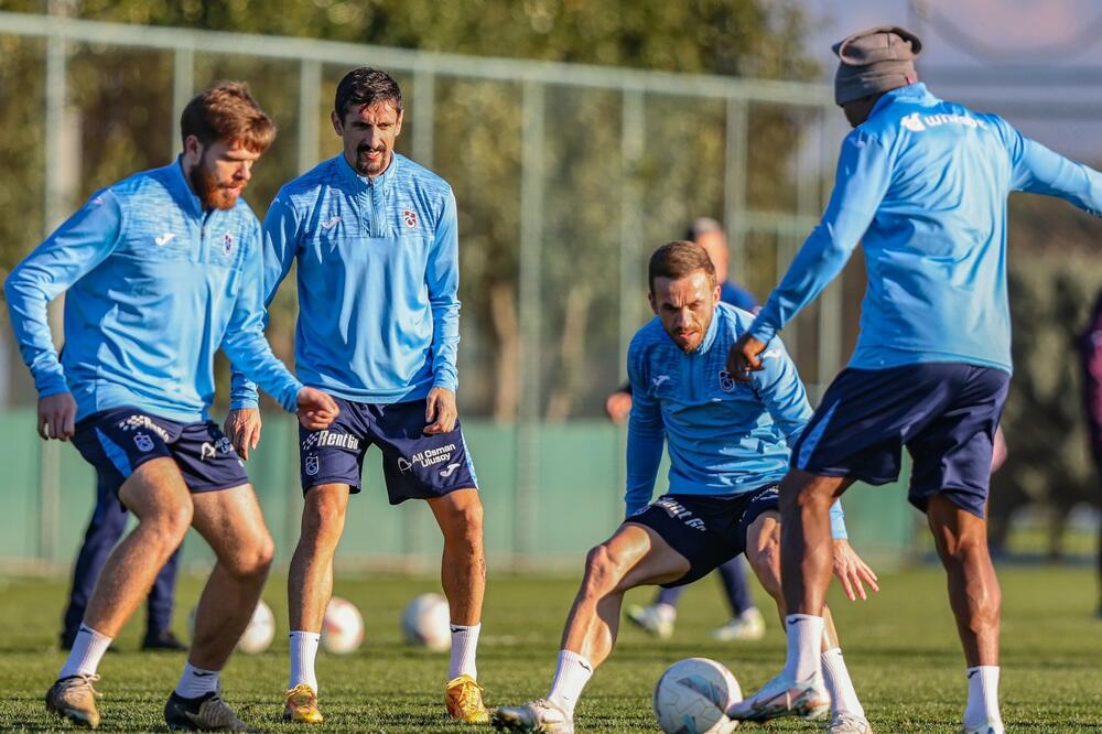 Savić na jednom od nedavnih treninga Trabzona, Foto: Trabzonspor/X