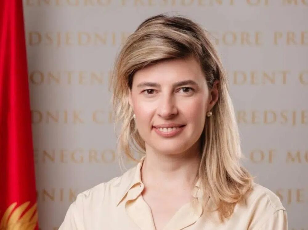 Ambasadorka u Švajcarskoj od avgusta 2025. godine: Lakić Barfus