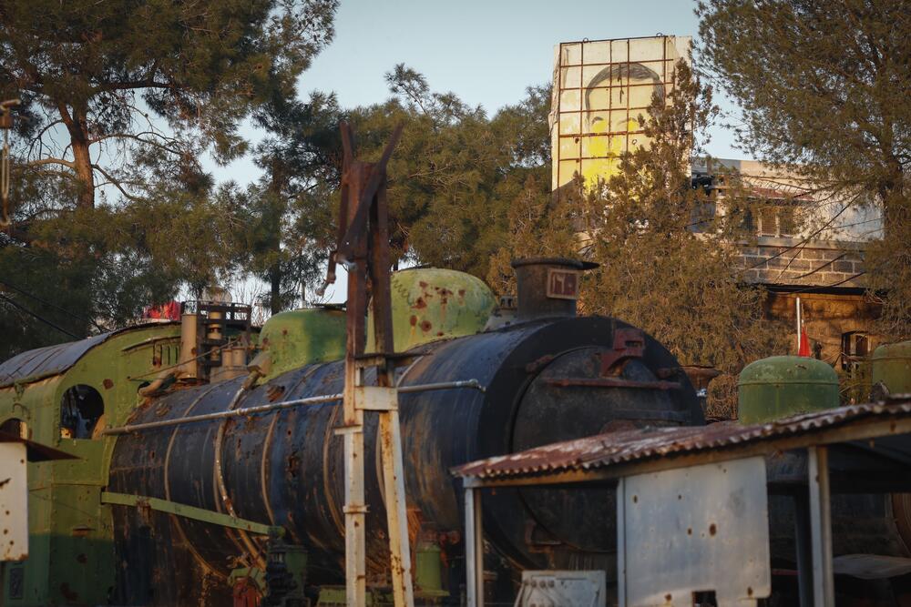 <p>Borbe su zabilježene na željezničkoj stanici najmanje jednom, 2013. godine. Na snimcima koji su kružili internetom vidjeli su se pobunjenici kako pucaju i skrivaju se iza vozova</p>
