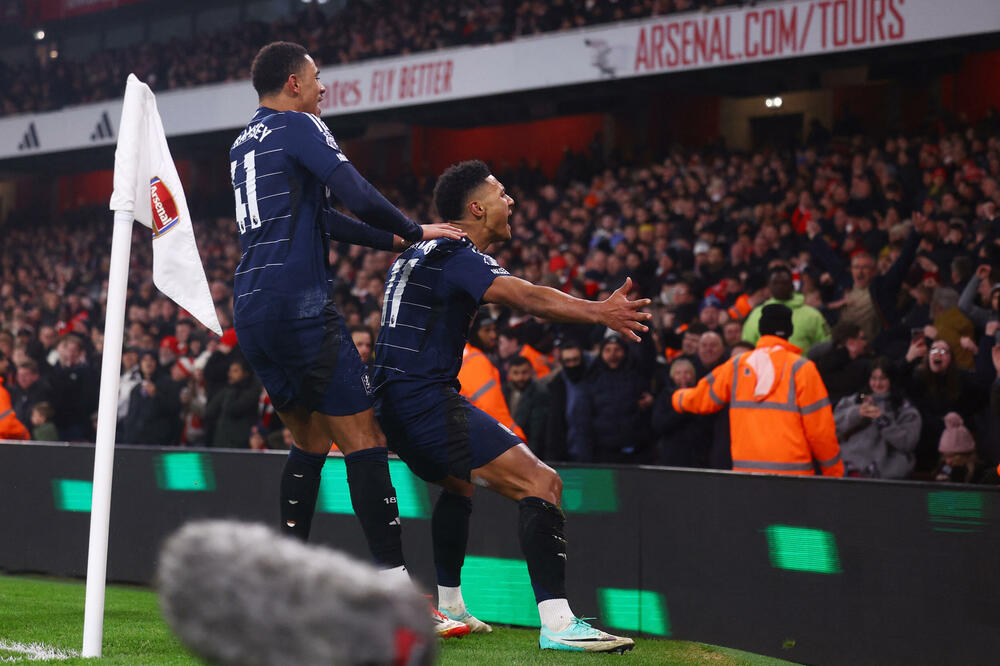 Oli Votkins i Džejkob Ramzi slave gol za 2:2, Foto: Reuters