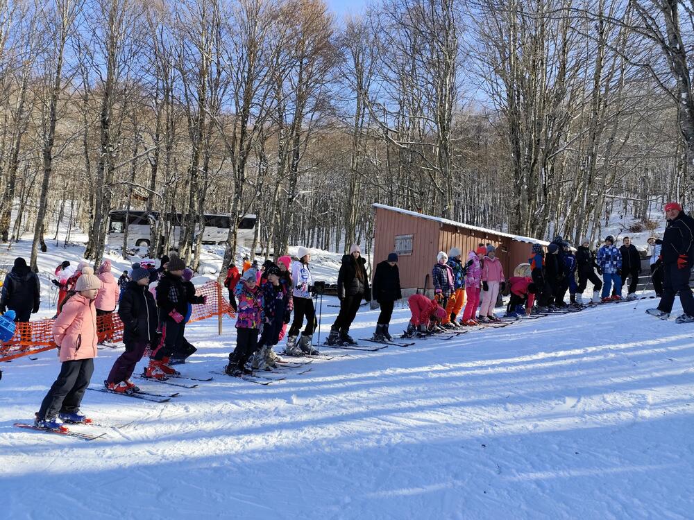 Skijanje se brzo uči