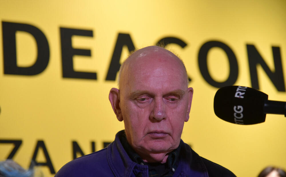 <p>Postavka "U potrazi za nečim" predstavljena u Modernoj galeriji u Podgorici</p>