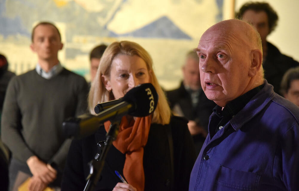 <p>Postavka "U potrazi za nečim" predstavljena u Modernoj galeriji u Podgorici</p>