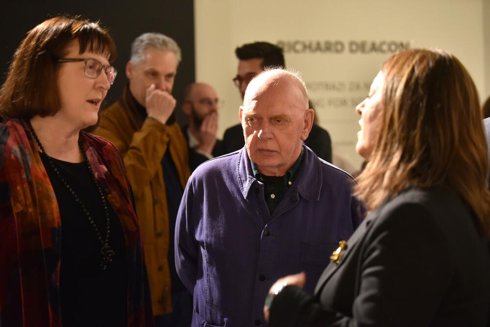 <p>Postavka "U potrazi za nečim" predstavljena u Modernoj galeriji u Podgorici</p>