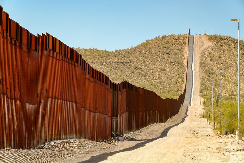 Zid duž granice SAD i Meksika, Foto: Shutterstock