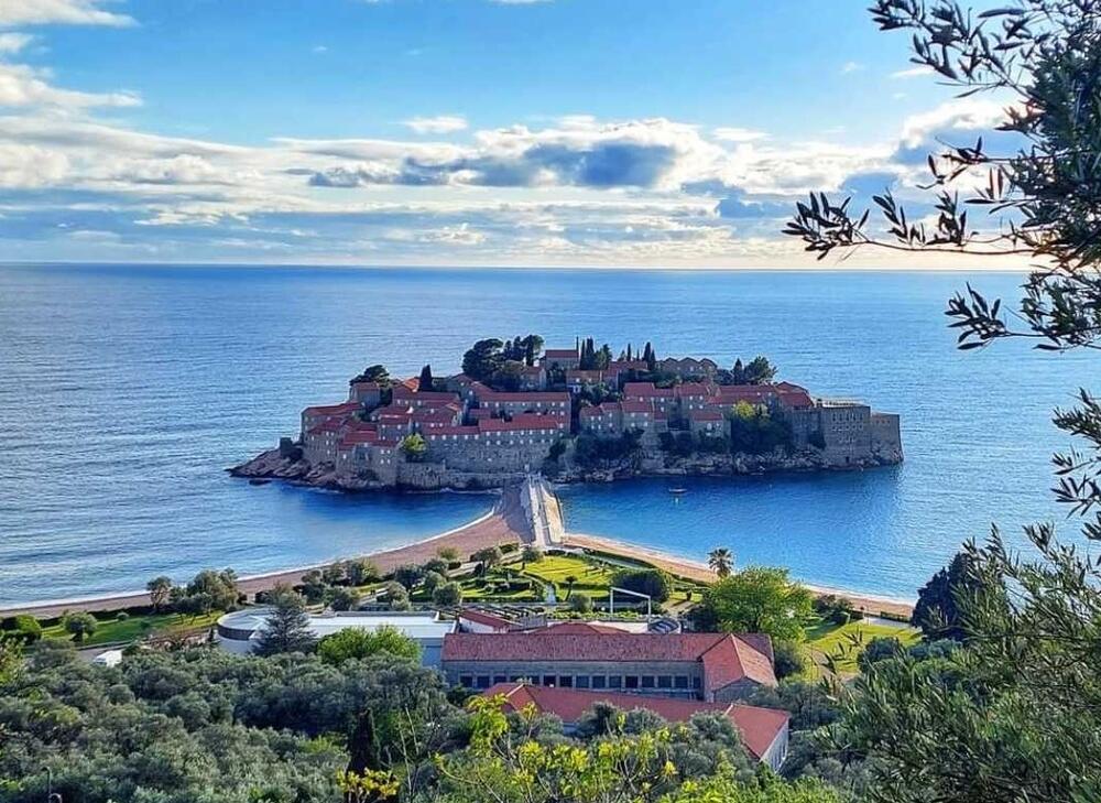 Aman i Adriatic Properties: Spremni da Svetom Stefanu vratimo puni...