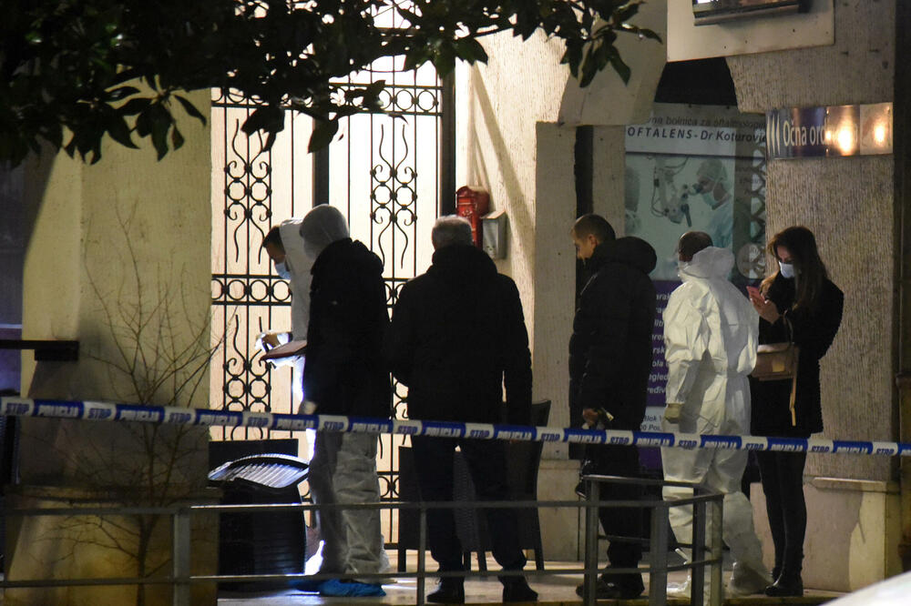 Uviđaj nakon ubistva Lakušića, Foto: Boris Pejović