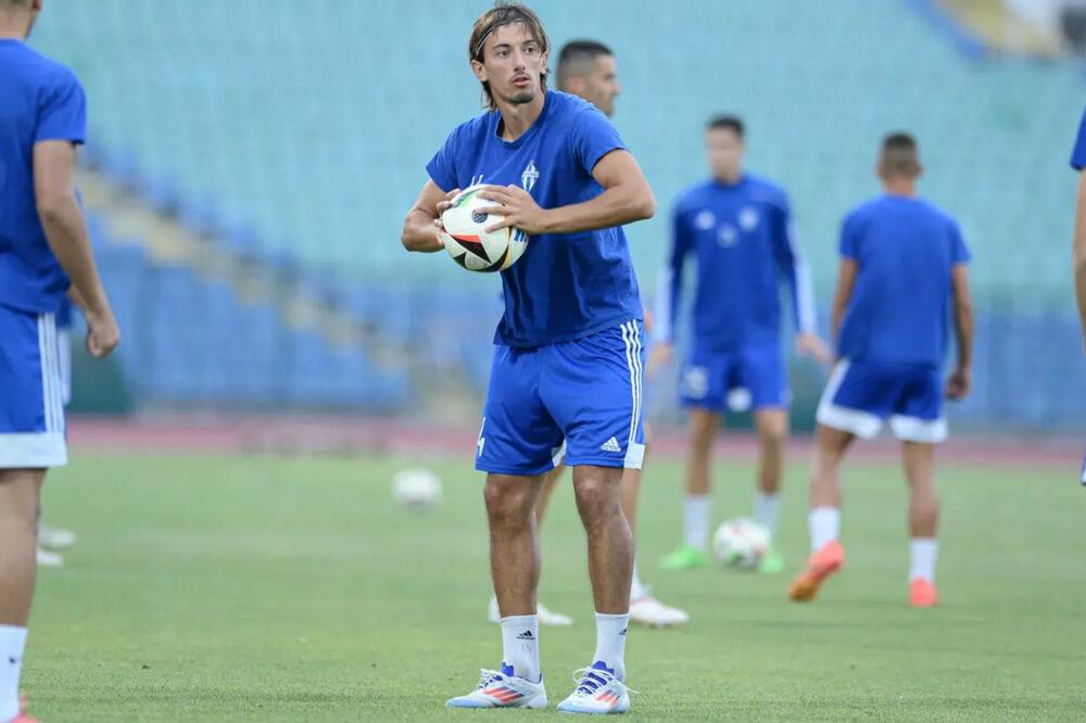 Miloš Brnović tokom gostovanja kod CSKA 1948 u Sofiji, Foto: FK Budućnost/Rusmin Radič