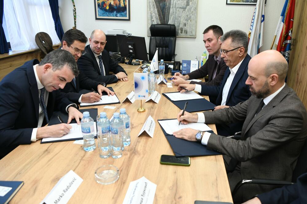 Detalj sa potpisivanja Memoranduma, Foto: Elektroprivreda Crne Gore