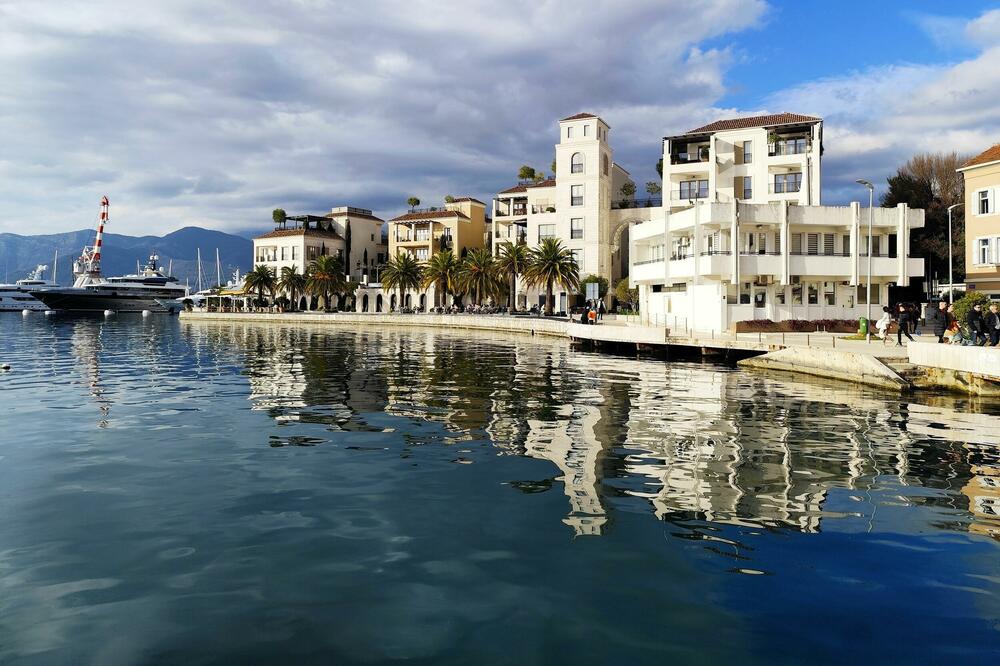 Tivat, Foto: Siniša Luković