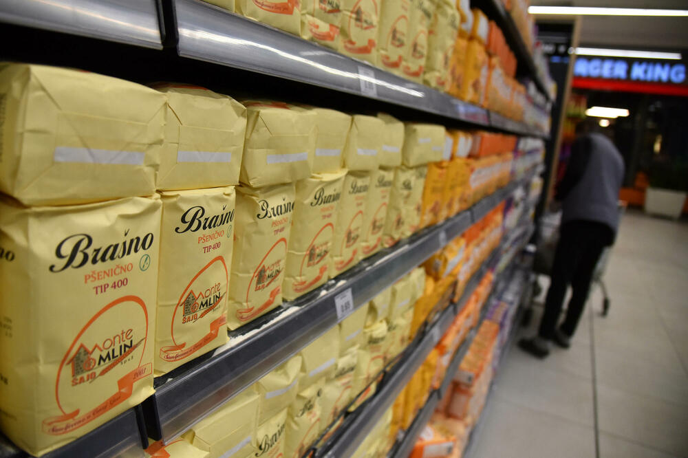 Posjete trgovinama bile veće u četvrtak (Ilustracija), Foto: BORIS PEJOVIC