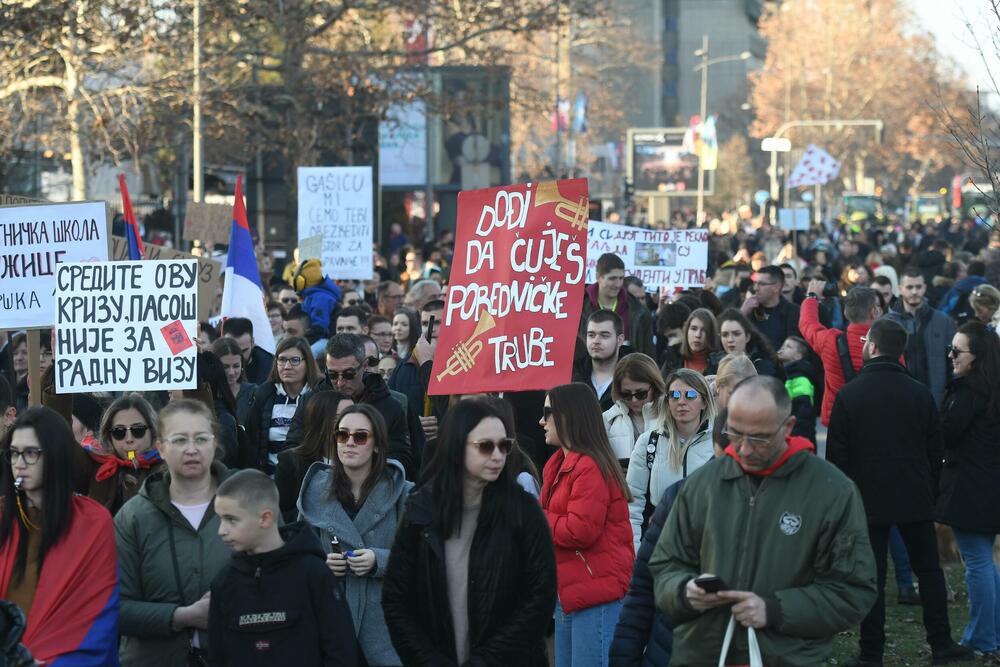 <p>Tri mjeseca od pada nadstrešnice na željezničkoj stanici</p>