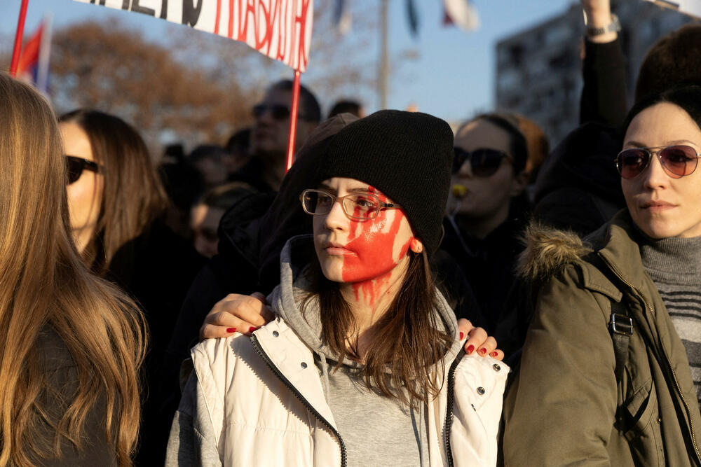 <p>Tri mjeseca od pada nadstrešnice na željezničkoj stanici</p>