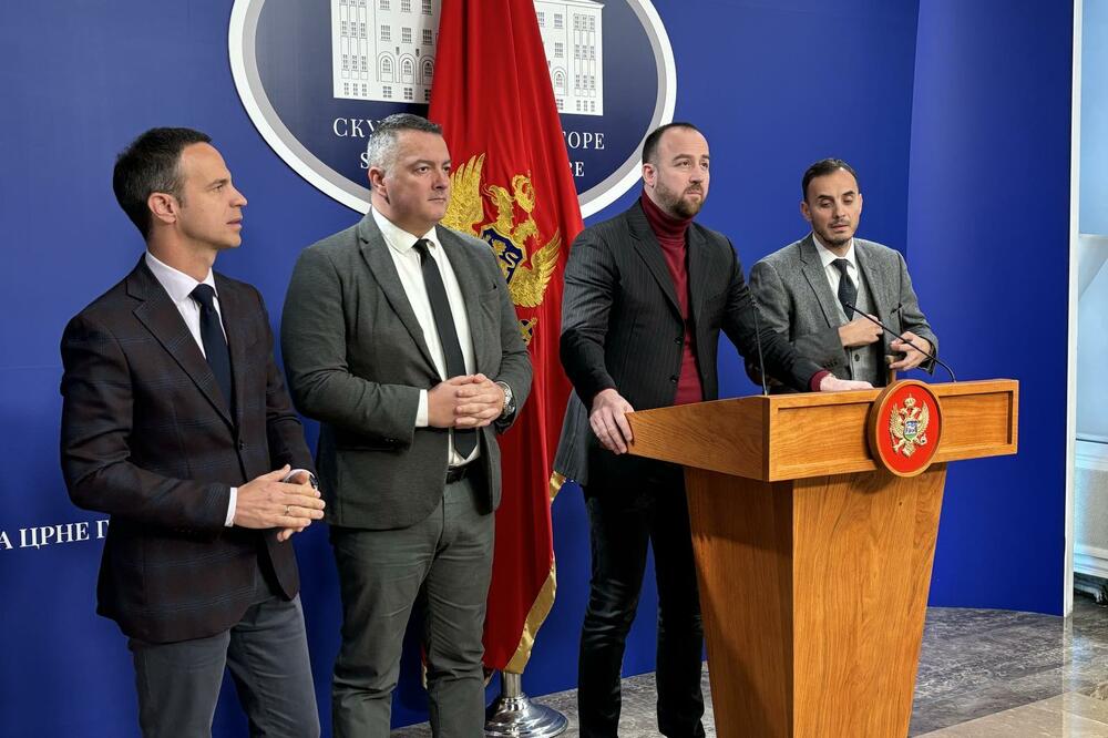 Sa pres konferencije, Foto: Aljoša Turović