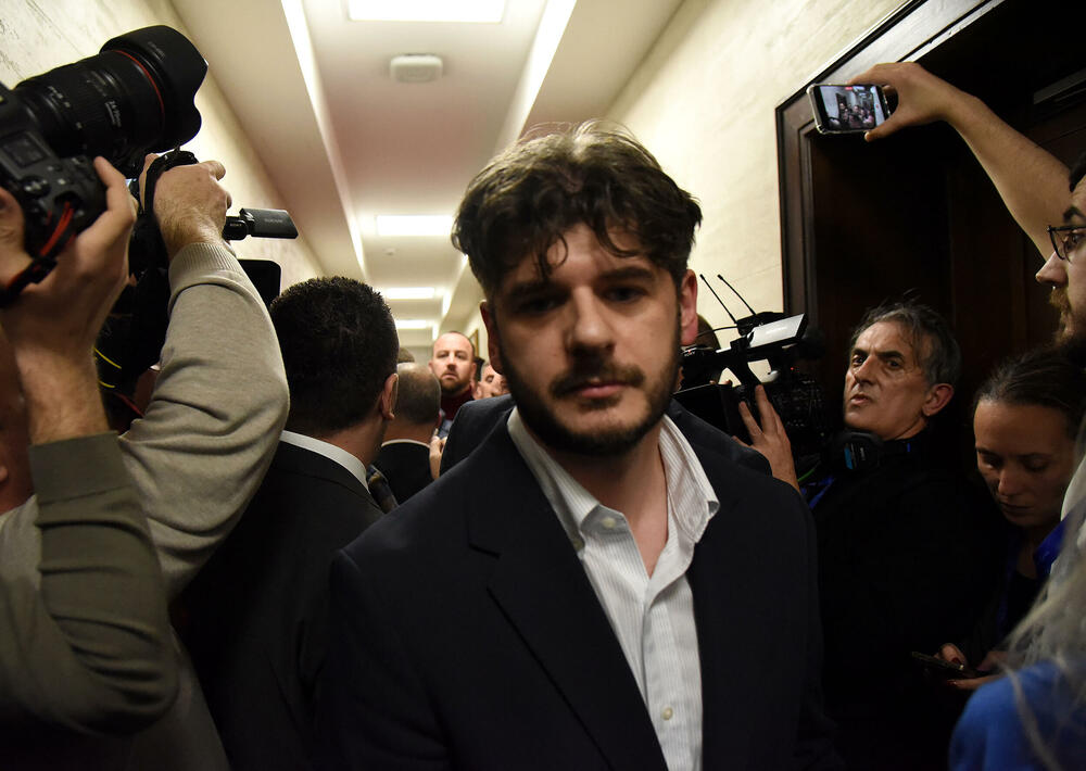 <p>Pogledajte kako je protekao dan u državnom parlamentu kroz foto priču</p>