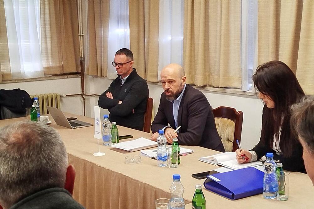 Sa sastanka, Foto: EPCG