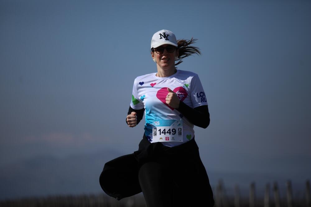 <p>Pozitivna energija, zajedništvo i rekreacija postaju sinonimi za Love Run, koji iz godine u godinu okuplja sve veći broj učesnika</p>