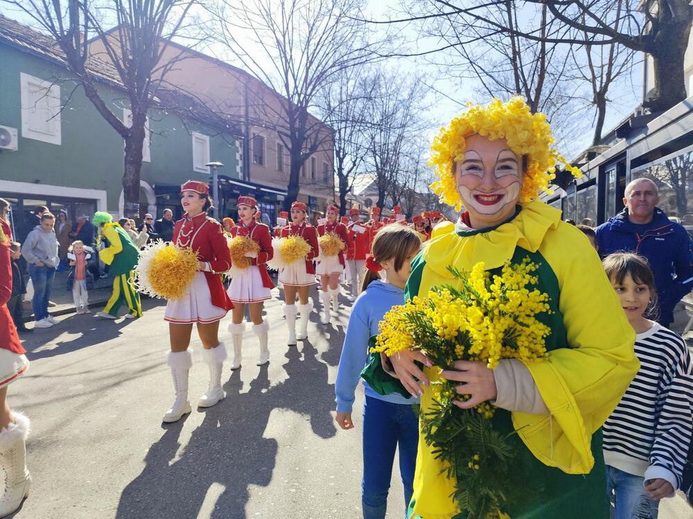 <p>"Generalno je sjajna saradnja lokalnih samouprava i lokalnih turističkih organizacija Nikšića i Herceg Novog. Siguran sam da će tako biti i u budućnosti i da nikada više nećemo doći u situaciju da mimoze 20 godine ne bude u Nikšiću", poručio je Barać</p>