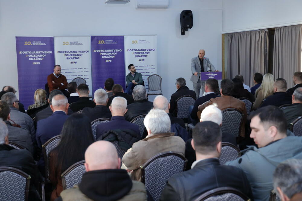 <p>"Polako prolazi vrijeme nacionalizma i populizma i građani žele povratak stabilnosti i razvoja. To je ono što je ključno obilježje politike Demokratske partije socijalista", kazao je predsjednik DPS</p>