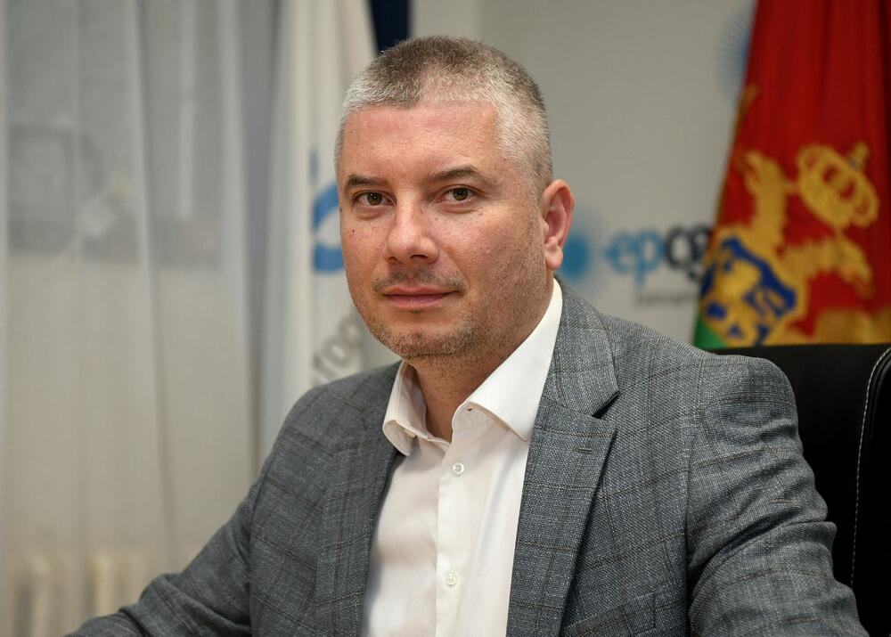 Predsjednik Sutjeske, Aleksandar Popović