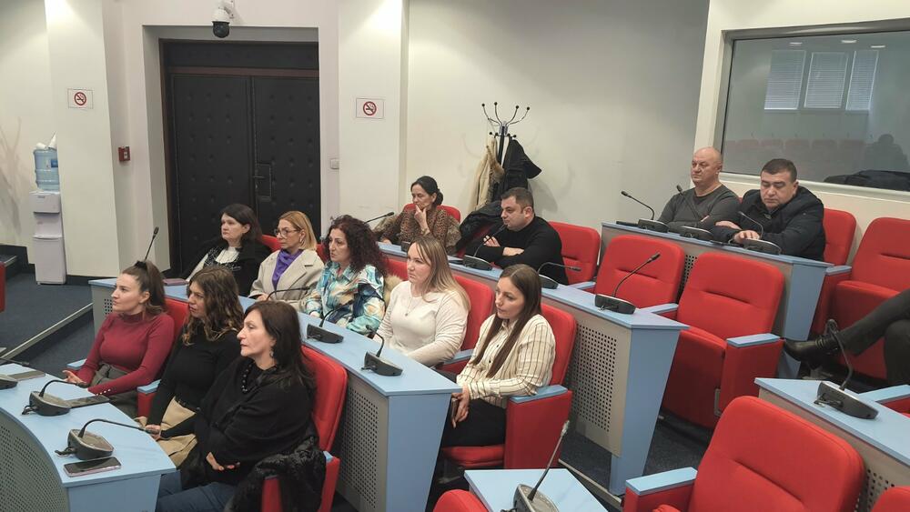 <p>Promovisana kampanja Unije slobodnih sindikata «Za miran san, socijalni stan” u Bijelom Polju</p>