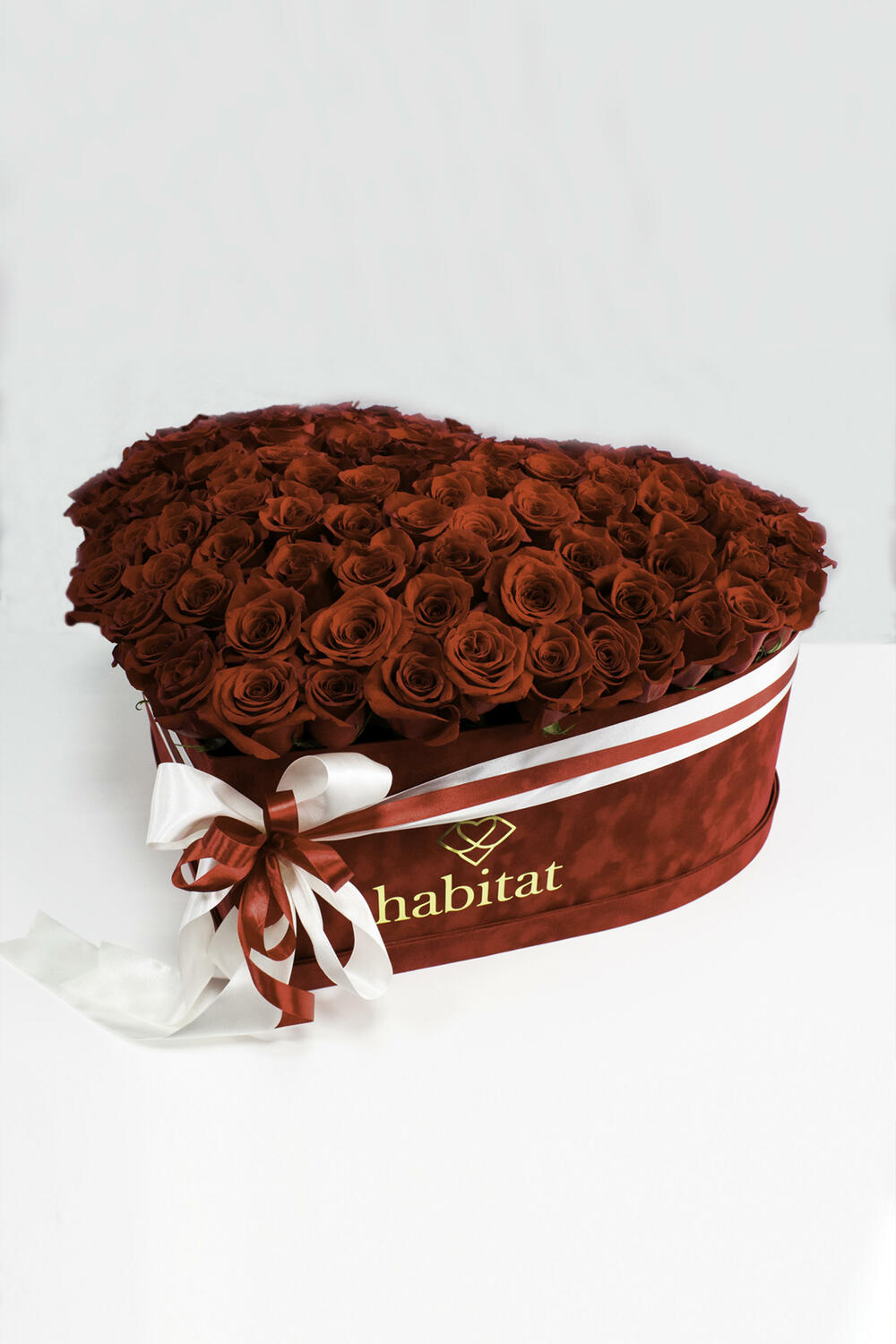 <p>Obraduj voljenu osobu najljepšim aranžmanima iz naše <a href="https://cvjecarahabitat.me/">cvjećare</a>.</p>  <p> </p>