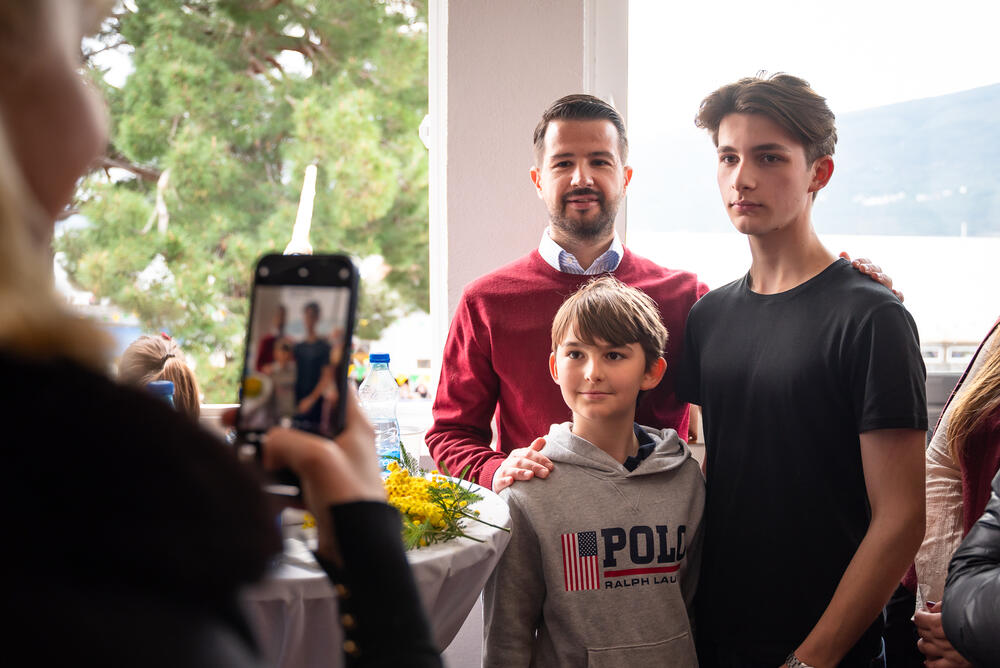 <p>"Praznik Mimoze je tradicionalna manifestacija koja nas iznova okuplja i podsjeća na sve ono što nas čini bogatima i boljima, a to su istorija, kultura, turizam i naše zajedništvo", poručio je Milatović</p>