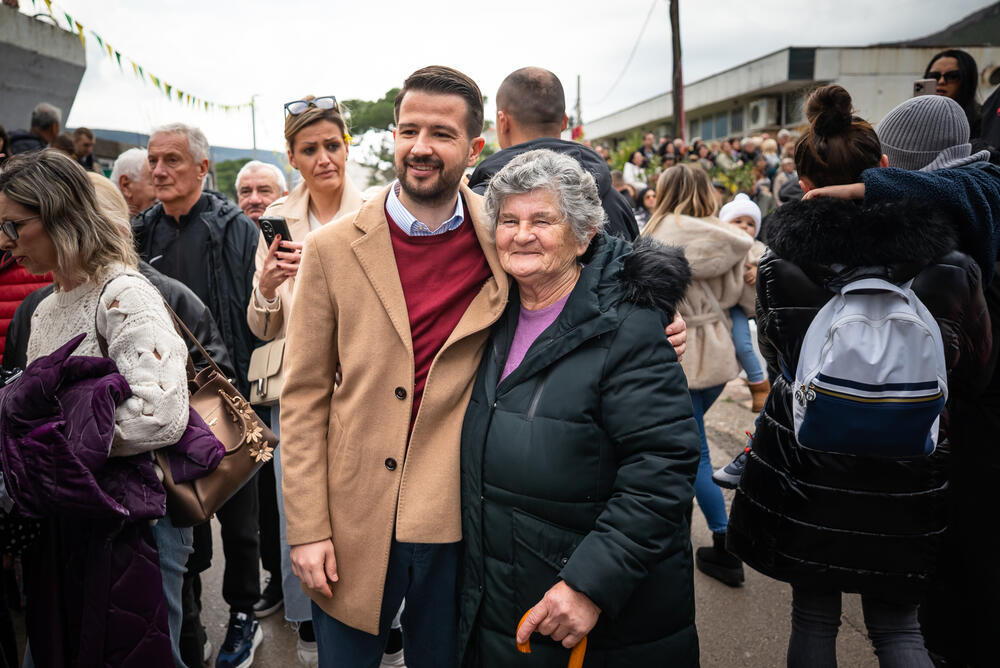 <p>"Praznik Mimoze je tradicionalna manifestacija koja nas iznova okuplja i podsjeća na sve ono što nas čini bogatima i boljima, a to su istorija, kultura, turizam i naše zajedništvo", poručio je Milatović</p>