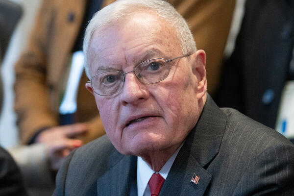 Trampov izaslanik rekao da Evropa možda neće biti "za stolom"...