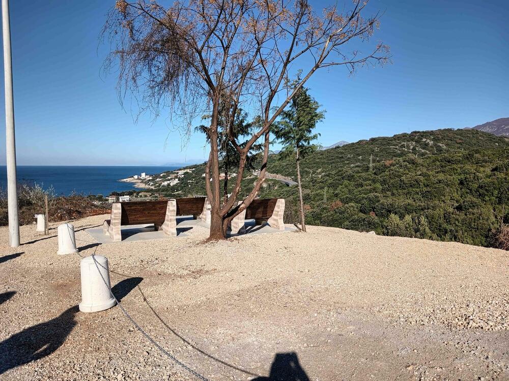 <p>Fokus je bio na uklanjanju građevinskog i drugog otpada, kao i stvaranju uslova za rekreativne sadržaje, poput odmorišta i vidikovca</p>