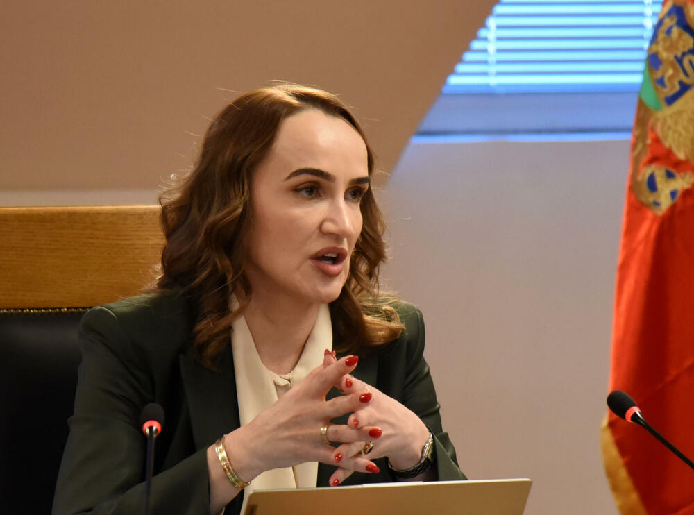 Razriješena Mirjana Popović