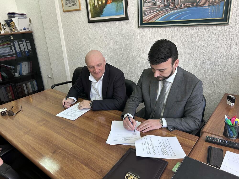 Jovanović i Radoman