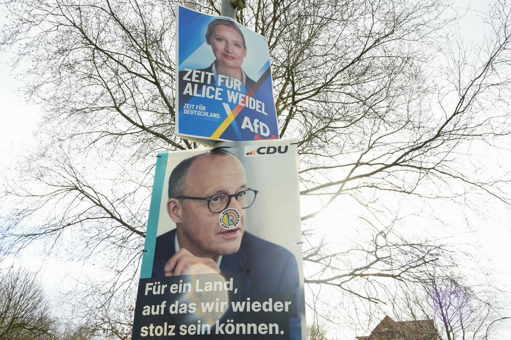 Predizborni plakati u Njemačkoj, Foto: Rojters
