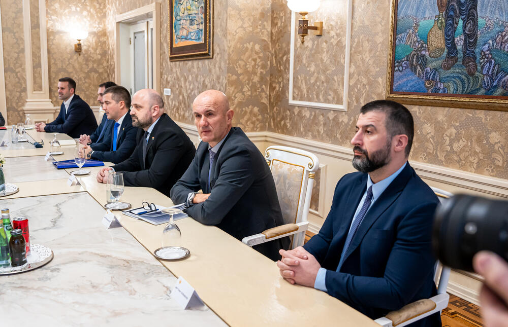 Savjet za odbranu i bezbjednost