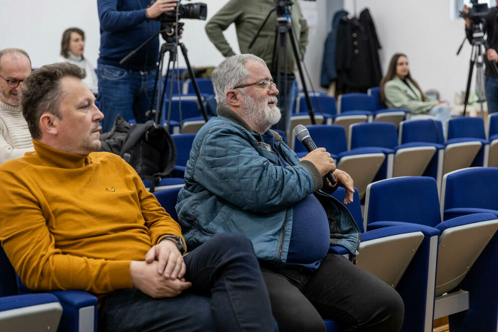 <p>Pres konferecnija Agencije za zaštitu životne sredine, povodom predstavljanja projekta "Razvoj opcija za remedijaciju kontaminiranog lokaliteta bivšeg rudnika Brskovo u Crnoj Gori", koji Agencija za zaštitu životne sredine sprovodi sa Ministarstvom ekologije, održivog razvoja i razvoja sjevera, Institutom za javno zdravlje i Ekološkim pokretom OZON</p>