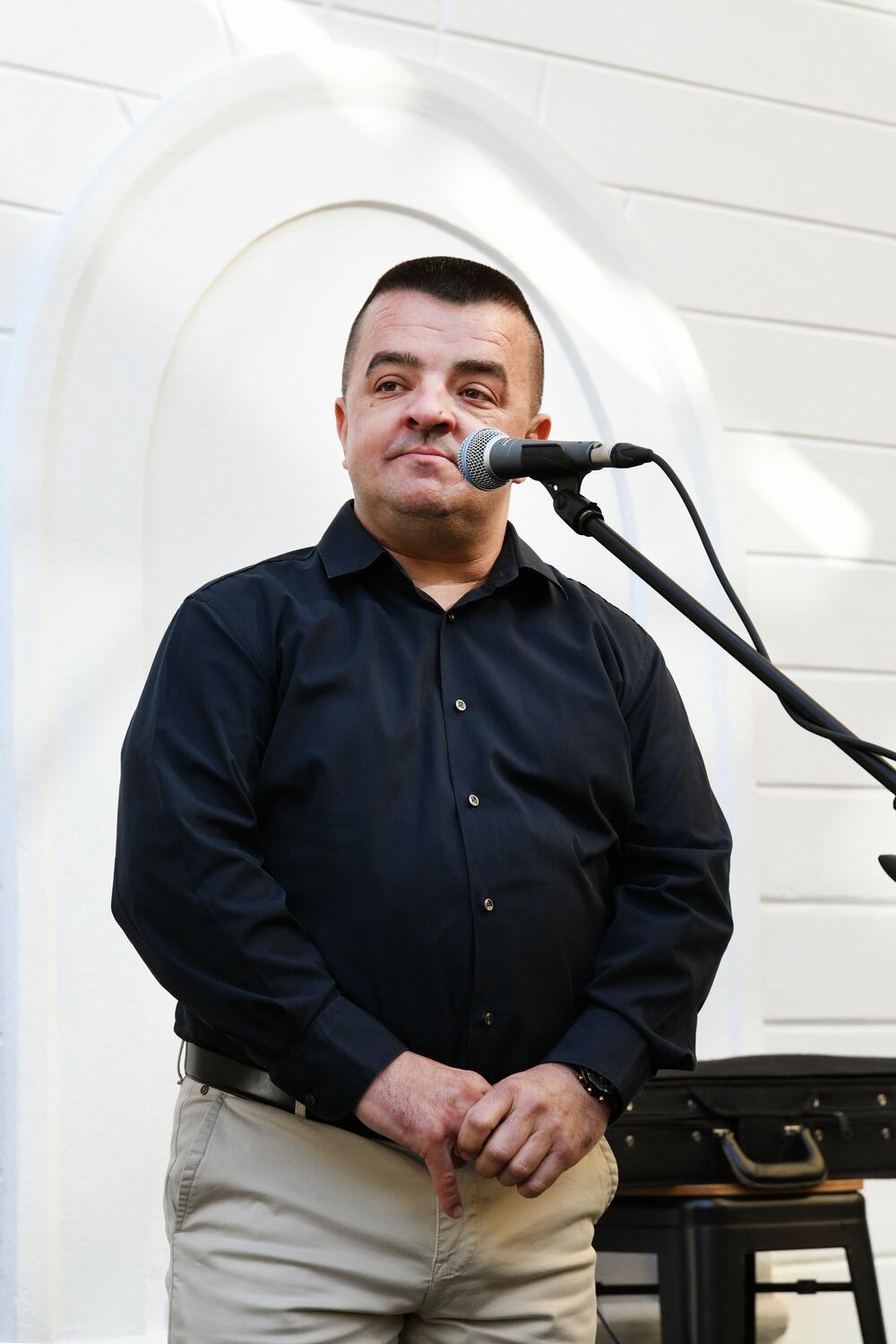 <p>6. izdanje Vinskog salona, koji je juče započeo, održava se još danas u Lazure Hotel & Marini u Crnoj Gori.</p>